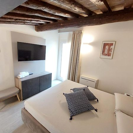 Residenza Subitosanto "Gigliola" 9A - Bilocale Con Terrazzo Esclusivo Cupola Basilica Di Sant'Antonio- Apartment Падуа Екстериор снимка