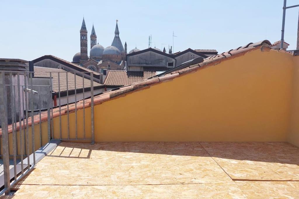 Residenza Subitosanto "Gigliola" 9A - Bilocale Con Terrazzo Esclusivo Cupola Basilica Di Sant'Antonio- Apartment Падуа Екстериор снимка