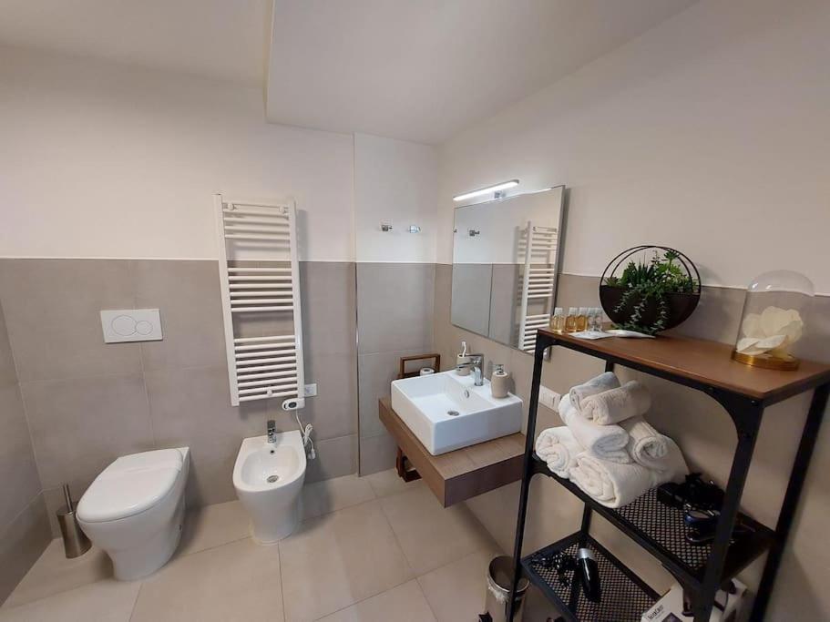 Residenza Subitosanto "Gigliola" 9A - Bilocale Con Terrazzo Esclusivo Cupola Basilica Di Sant'Antonio- Apartment Падуа Екстериор снимка