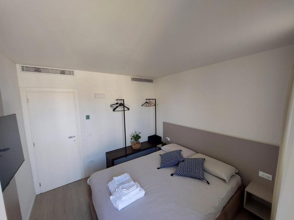 Residenza Subitosanto "Gigliola" 9A - Bilocale Con Terrazzo Esclusivo Cupola Basilica Di Sant'Antonio- Apartment Падуа Екстериор снимка